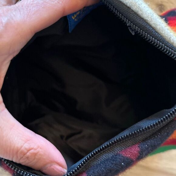 High grade western wear by Pendleton wool Aztec pouch bag southwestern - Picture 8 of 9